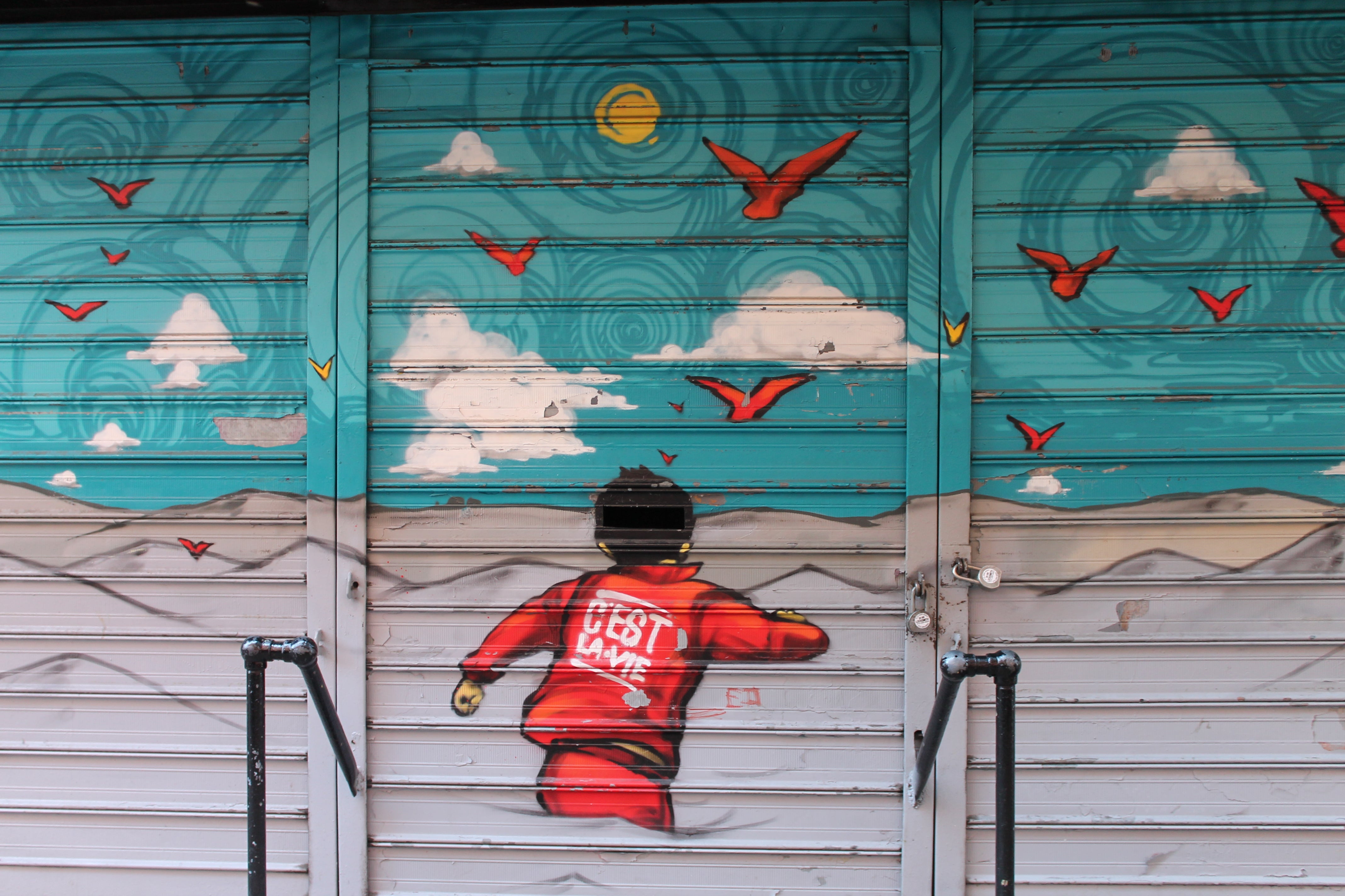 Street Art - C'est la vie